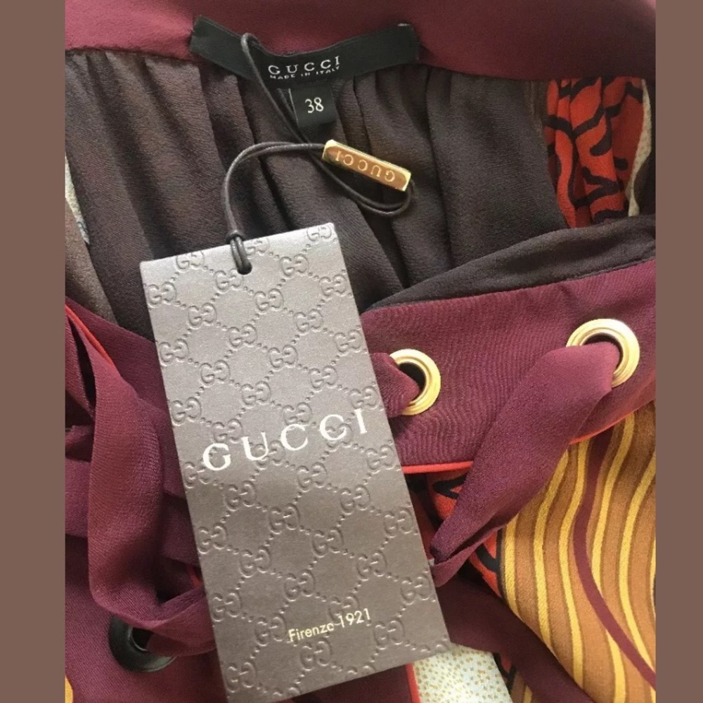 GUCCI Fantasy Print Georgette Lace-up Silk Dress - Picture 8 of 8